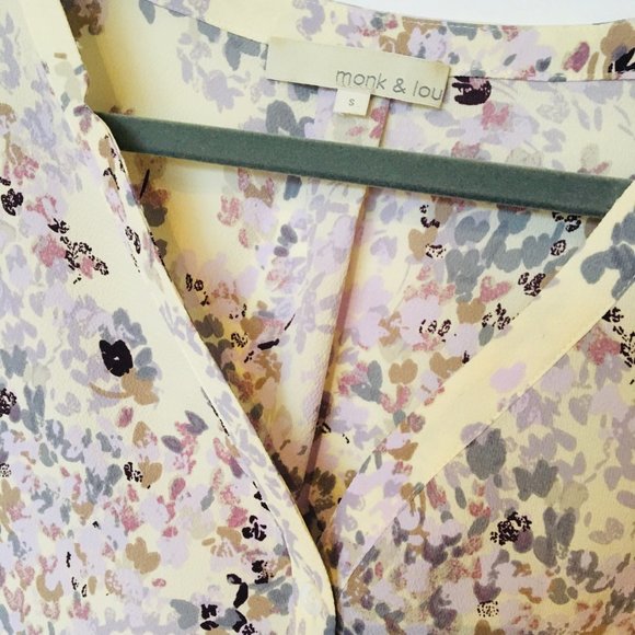 Monk & Lou Purple Floral Blouse sz S - Picture 4 of 5